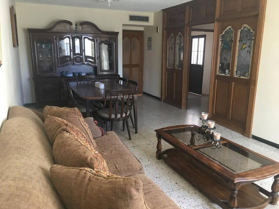 Casa Muy Comoda En Excelente Lugar Hermosillo Extérieur photo
